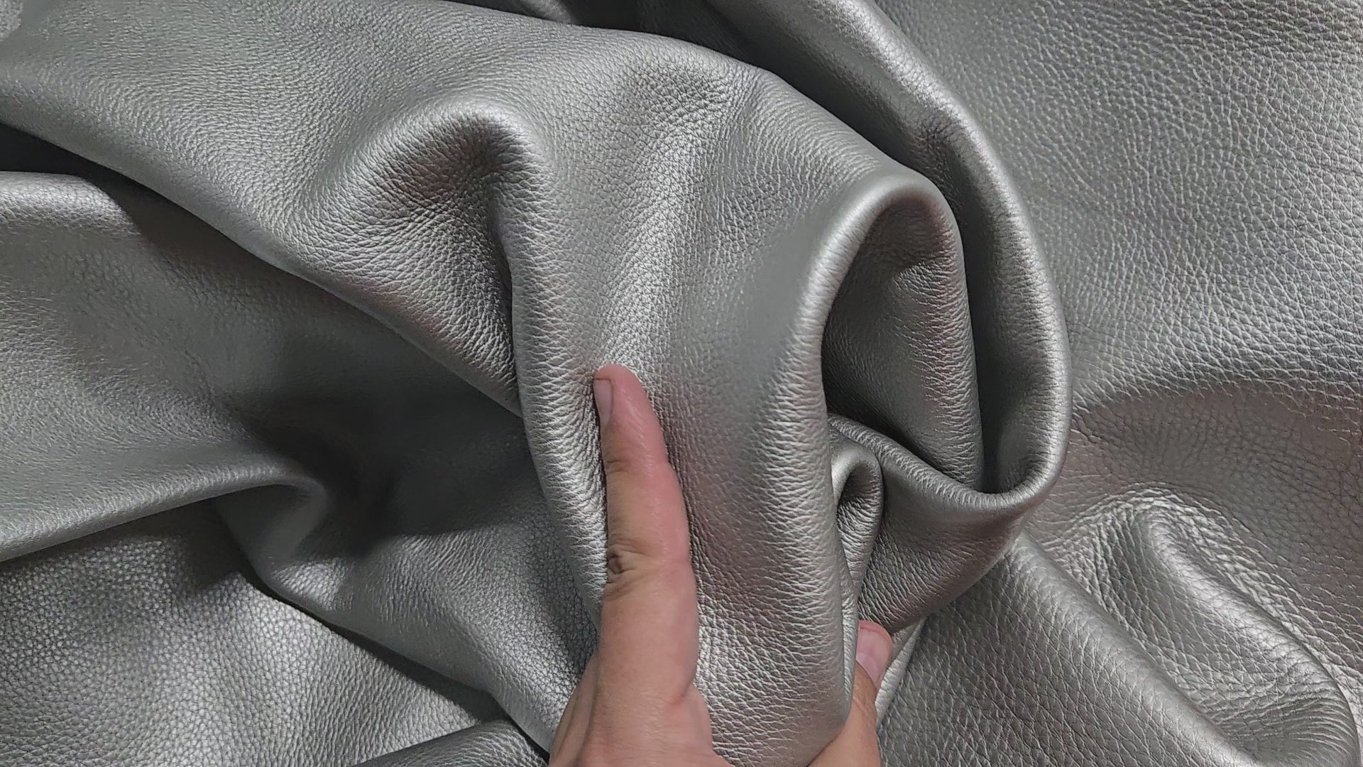 Metallic Silver 3 Oz Leather Quarter Hides (9 Square Feet)