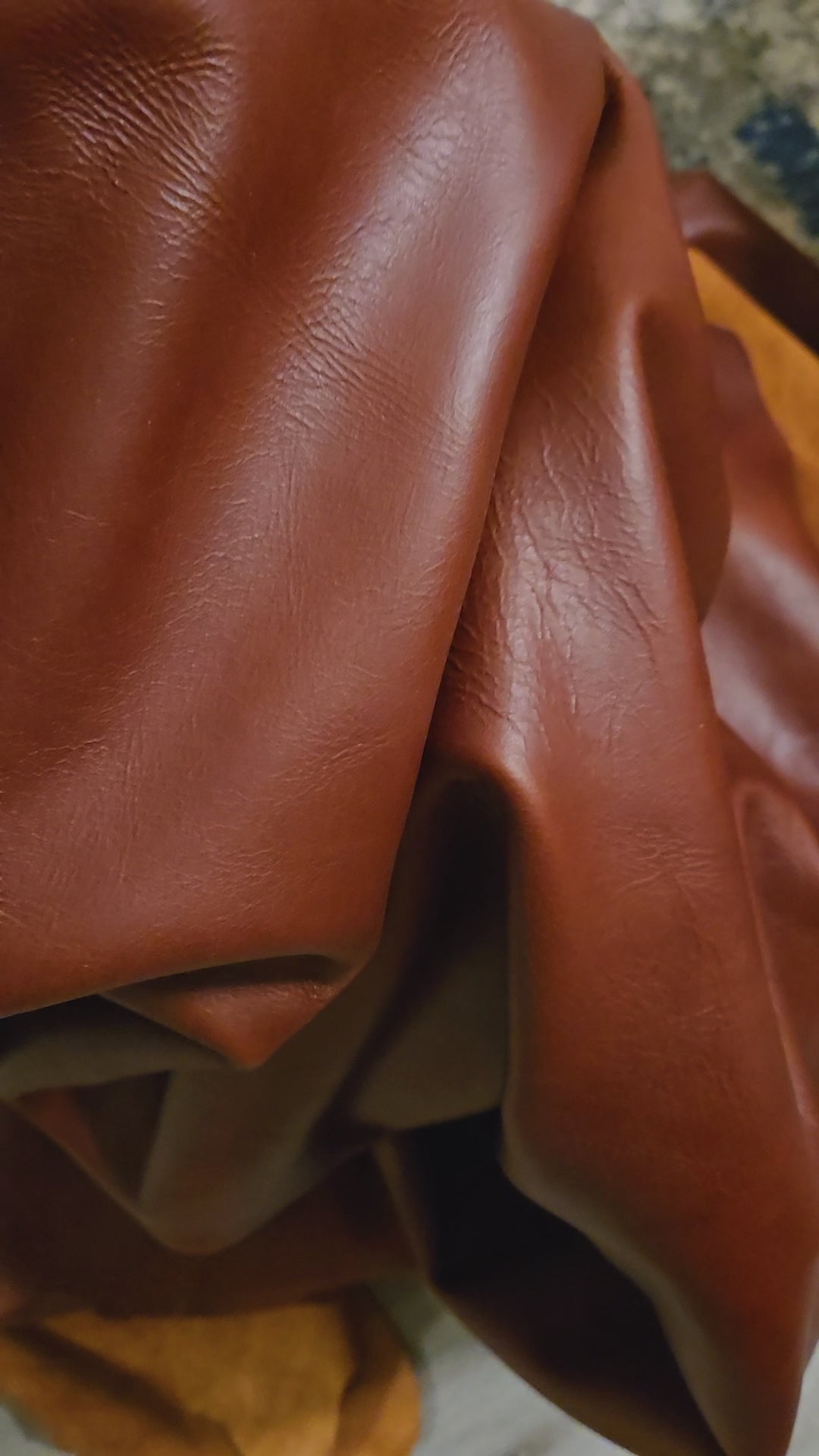 Reddish Brown Leather 1/2 Hide 3.5-4oz