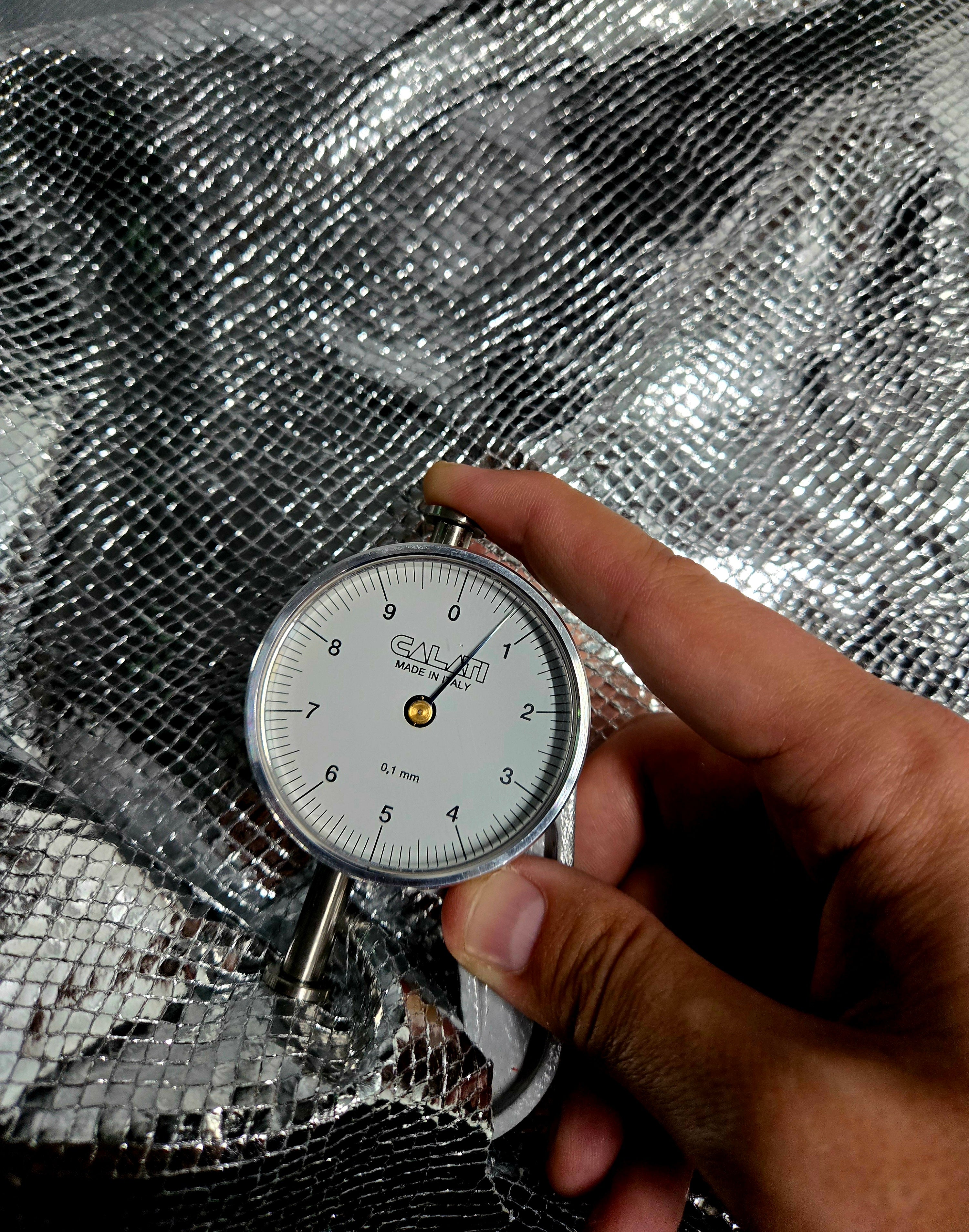 Metallic Silver Snake Pattern 1.25 Oz Leather Lambskins (3 - 4 Square Feet)