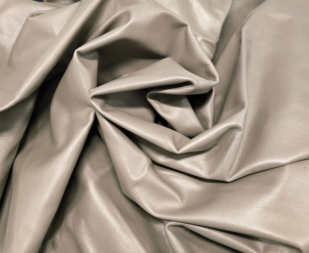 Pearlescent Taupe 3 Oz Leather Hide