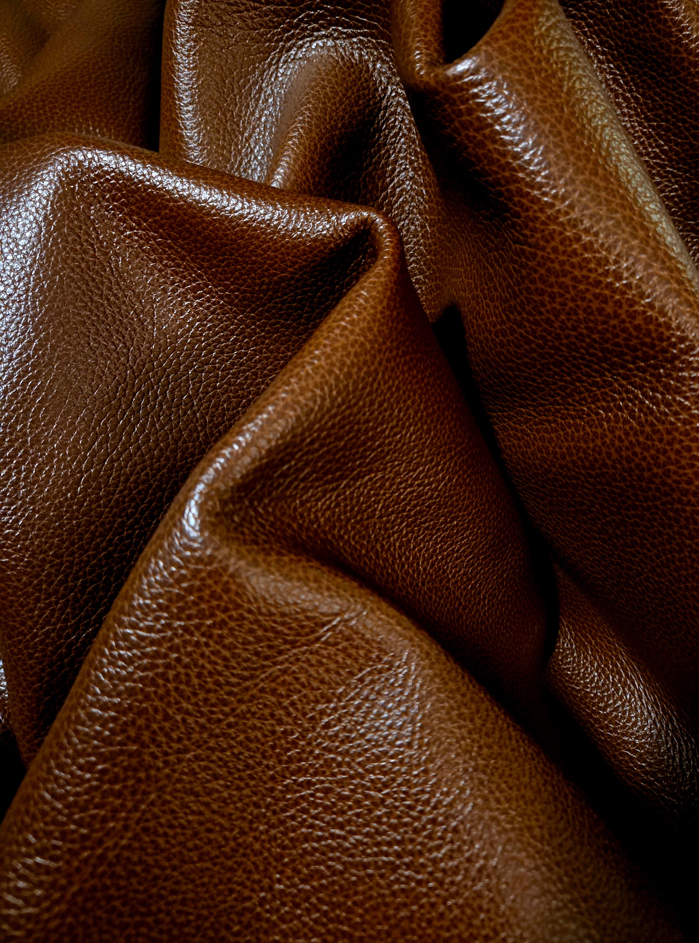Premium Italian Pebble Grained Leathers 4oz - Quarter Hides