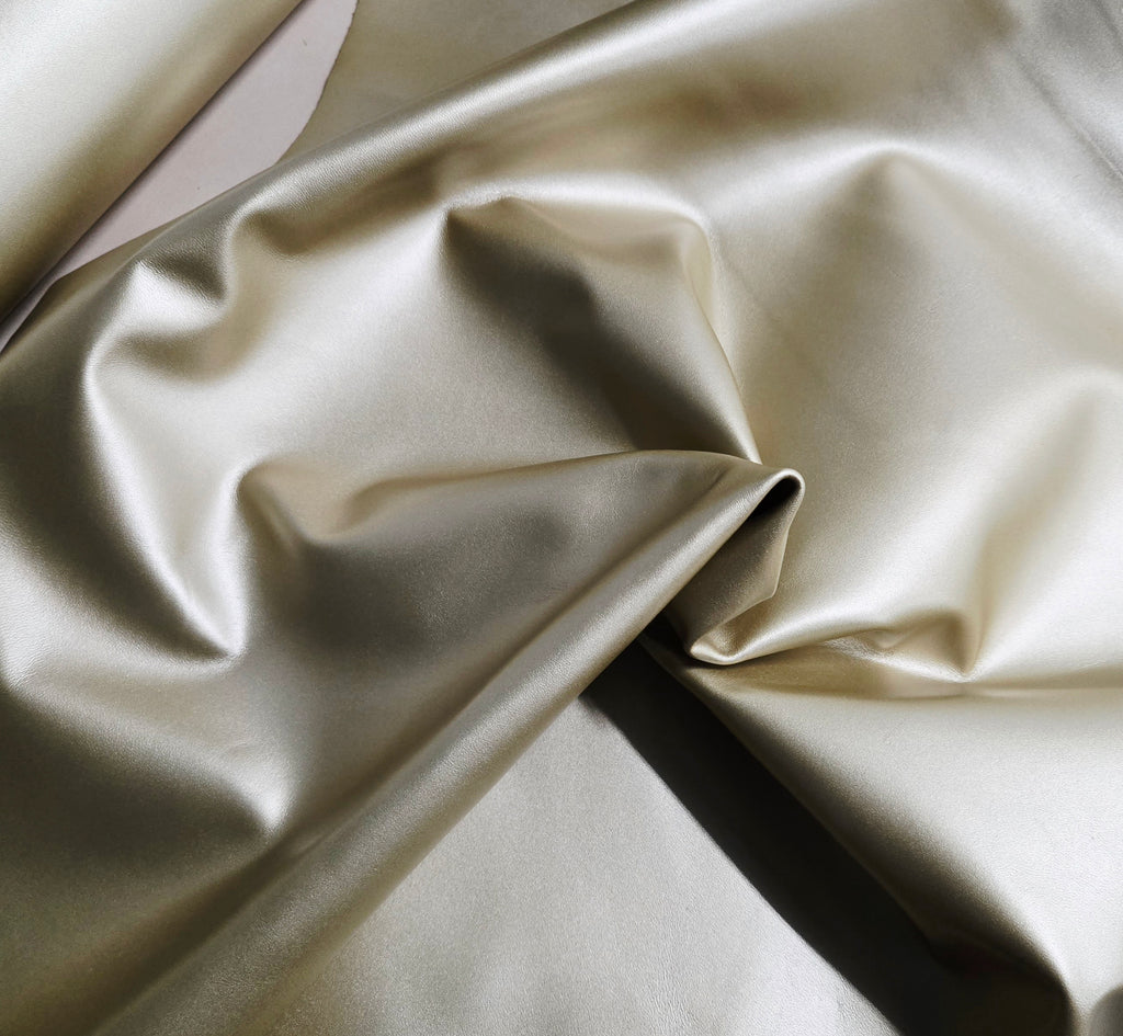 Champagne Gold 2 Oz Leather Lambskins (5 - 6 Square Feet)