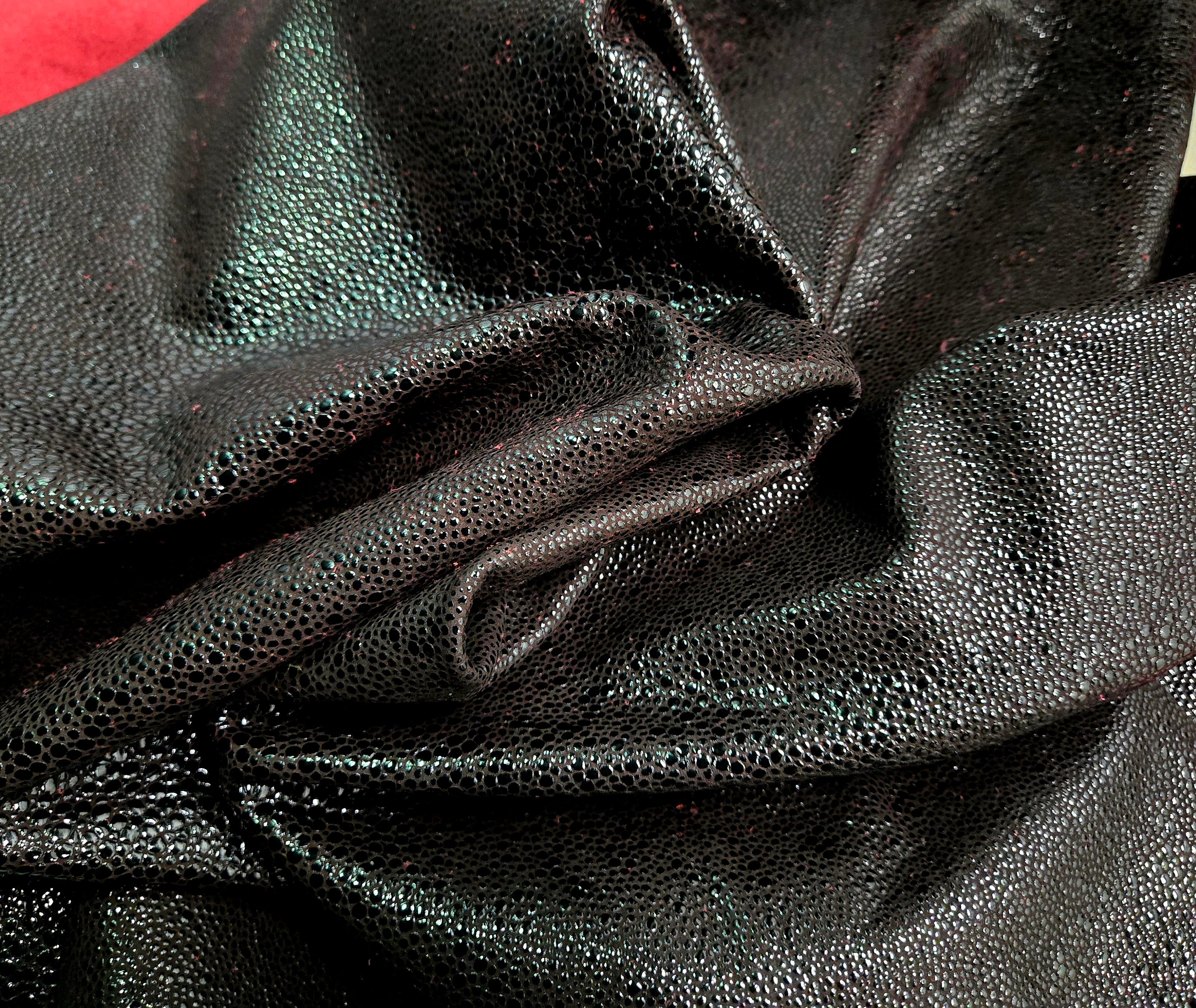 Raindrop Effect with Red Backside Calf Quarter Hides