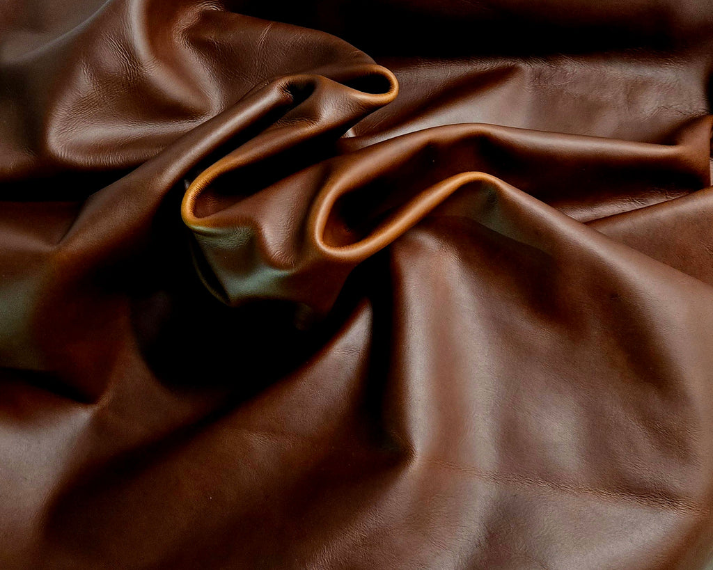 Brown Pull-up 3.5 - 4 Oz Leather Quarter Hides (12 - 13 Square Feet)
