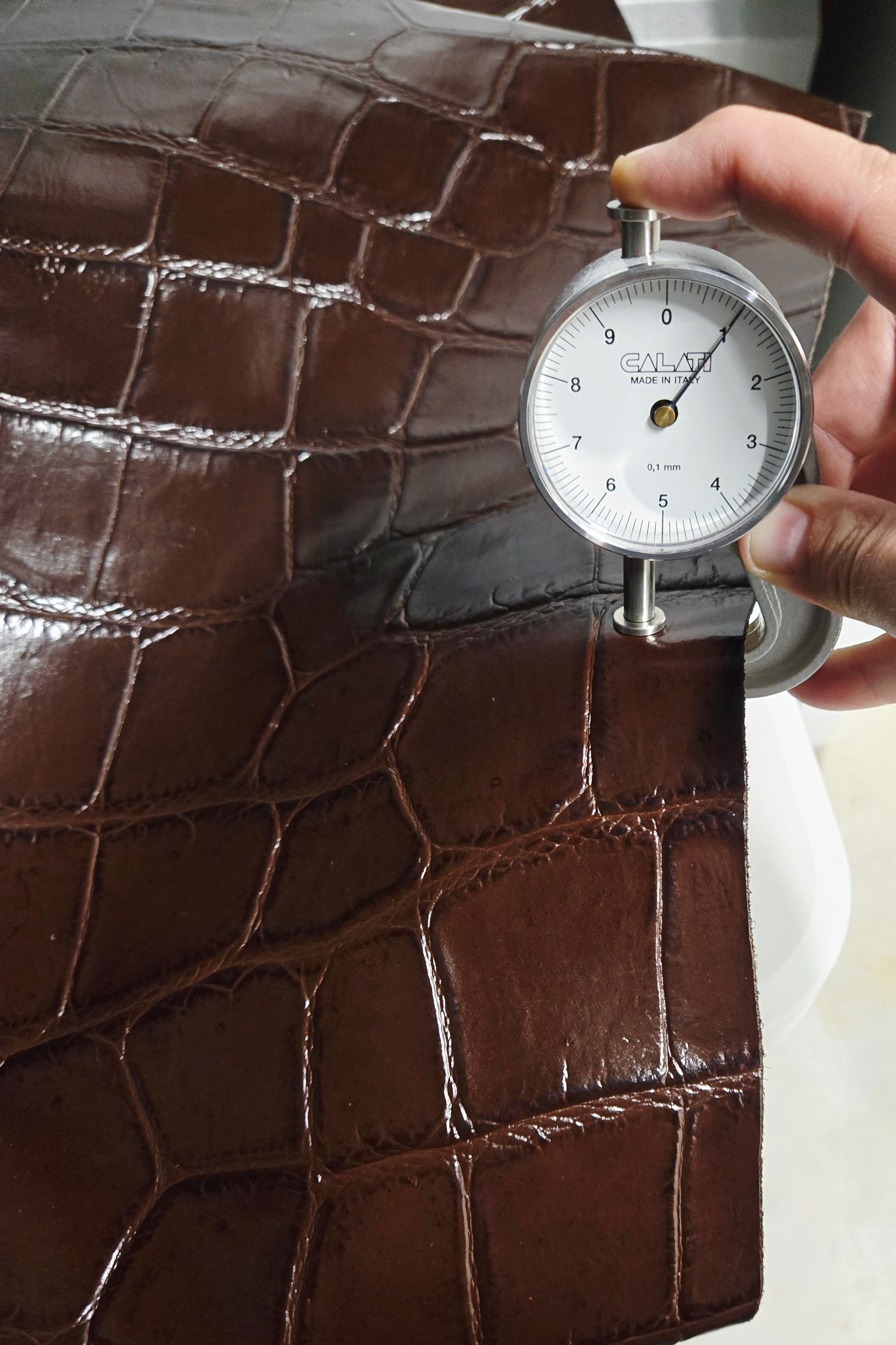 Brown Crocodile Embossed 2 Oz Leather Quarter Hides (8 Square Feet)