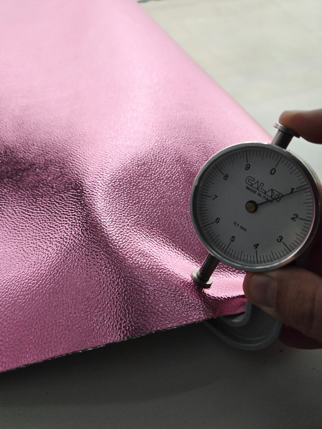 Metallic Light Pink 2.5 Oz Calf Leather