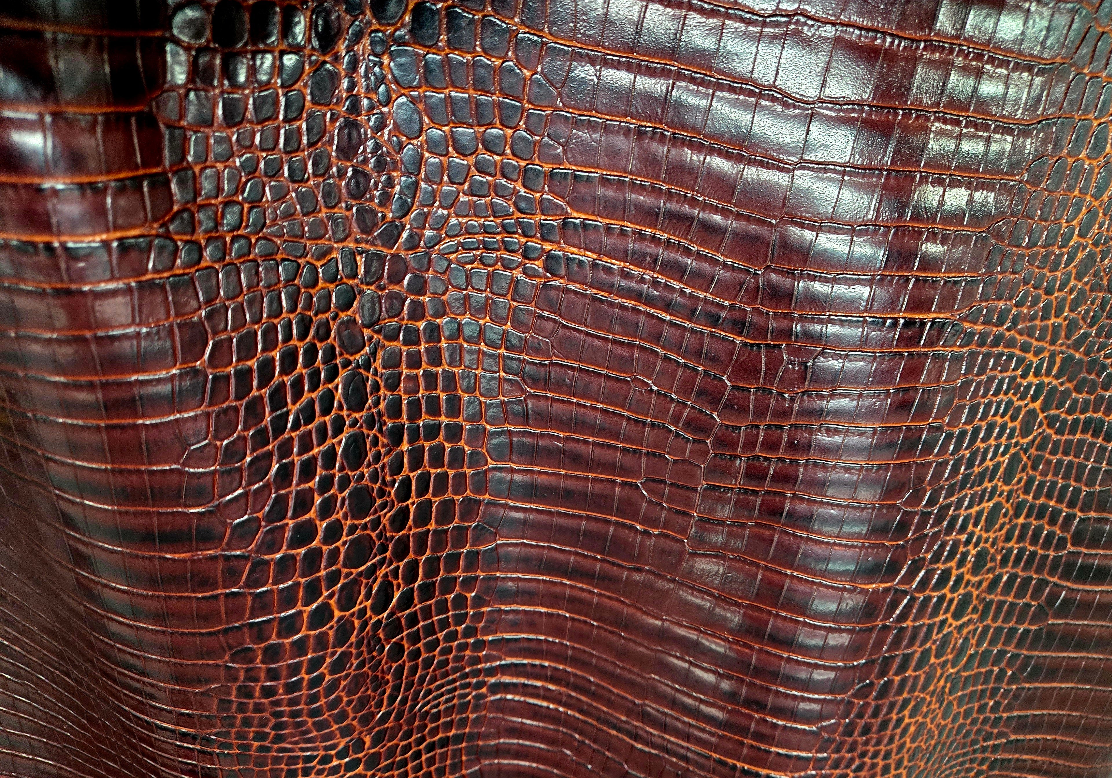 Variegated Brown 3 - 4 Oz Leather Quarter Hide (8 - 9 Square Feet)